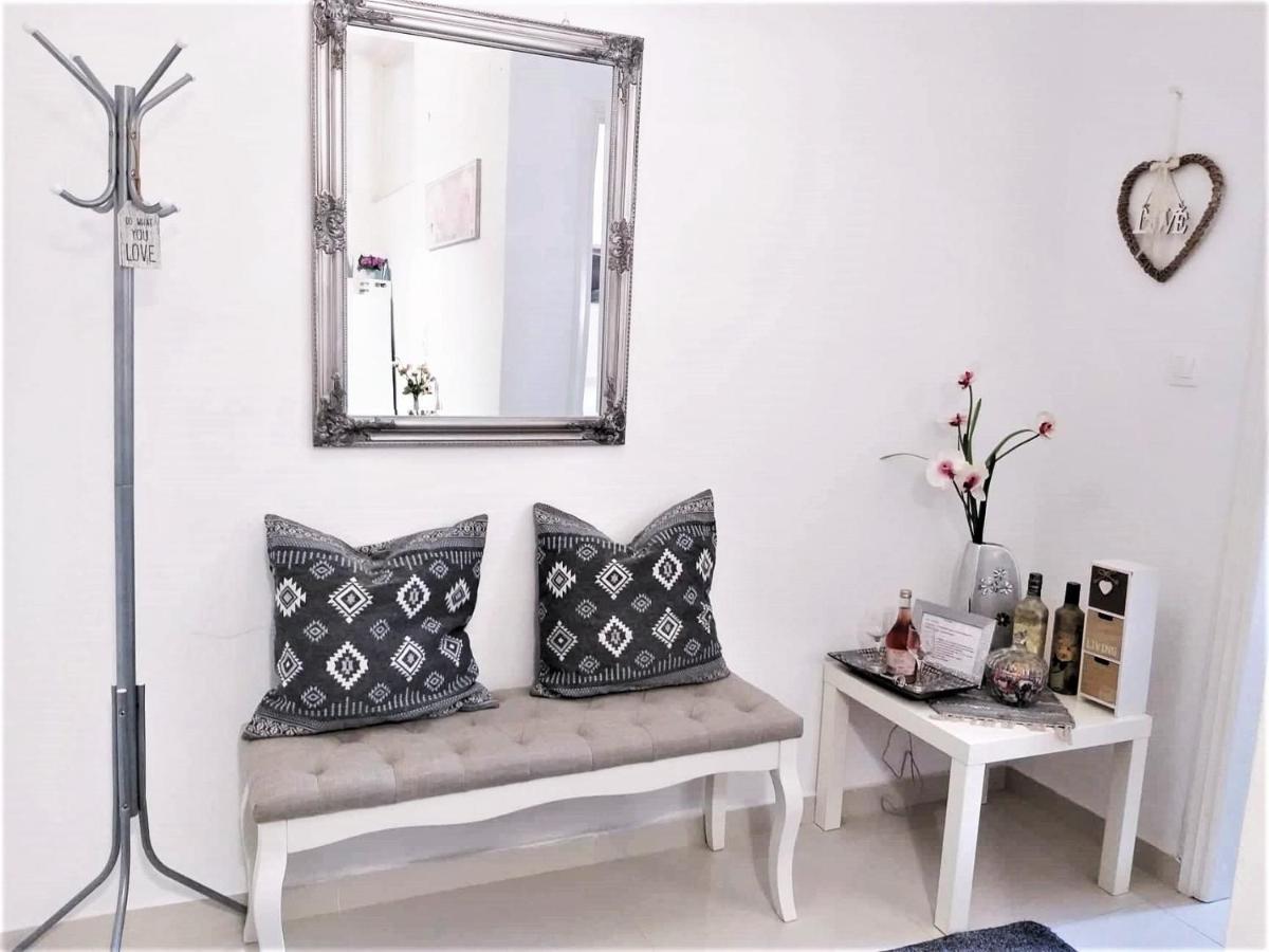 Angelina'S Cosy Apartment In Corfu Town Екстер'єр фото